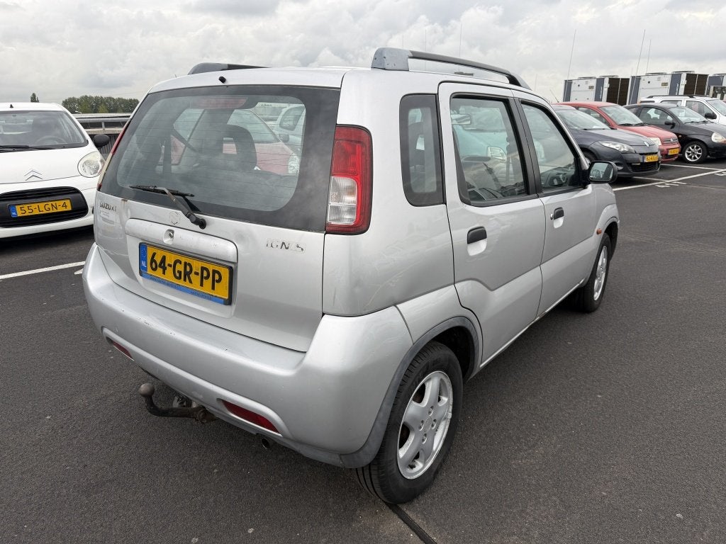 Suzuki Ignis 1.3 First Edition (bj 2001), foto 4