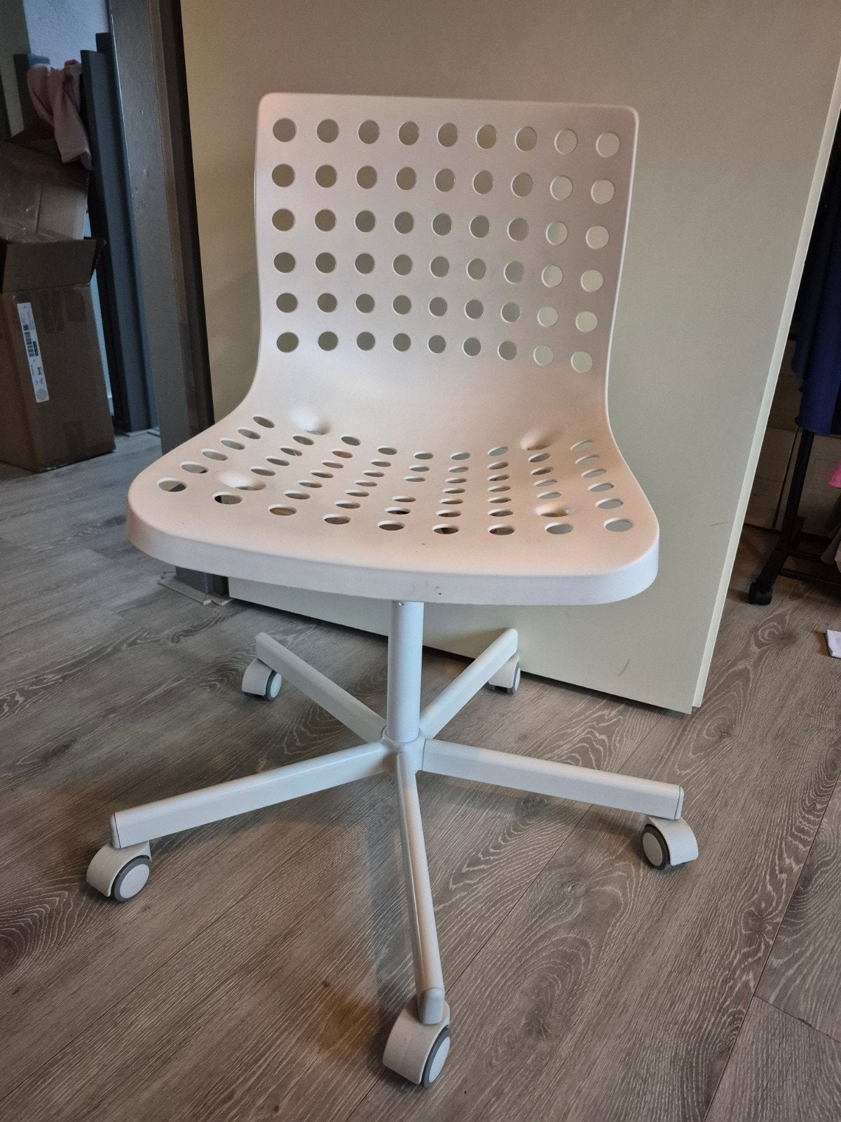 IKEA bureaustoel - Wit, verstelbaar en comfortabel, Ophalen, Gebruikt, Wit, Bureaustoel