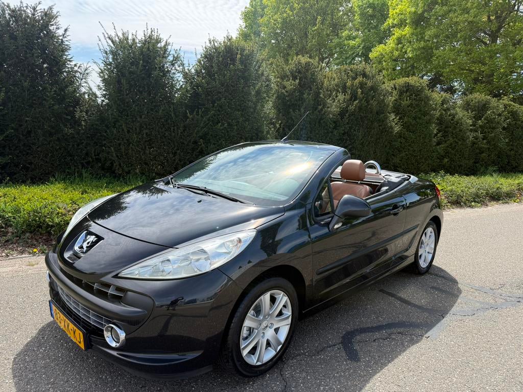 Peugeot 207 1.6 16V CC 88KW 2007 Zwart, Voorwielaandrijving, 15 km/l, 4 cilinders, Cabriolet