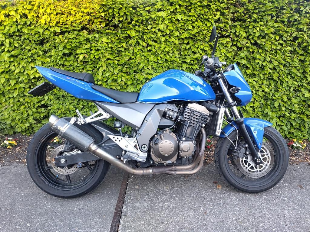 Blauwe Kawasaki Z750, Sportuitlaat, Occasion, 4 cilinders, Motorrijbewijs A