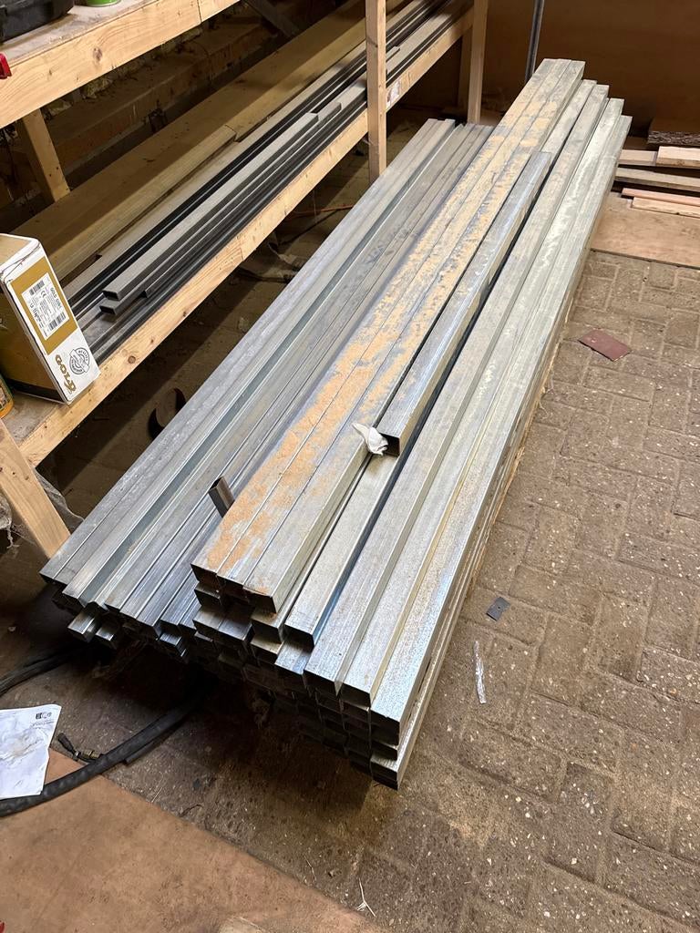 stalen kokers - diverse maten lengte 2,4 meter, Doe-het-zelf en Verbouw, Metalen, Gebruikt, IJzer, Ophalen