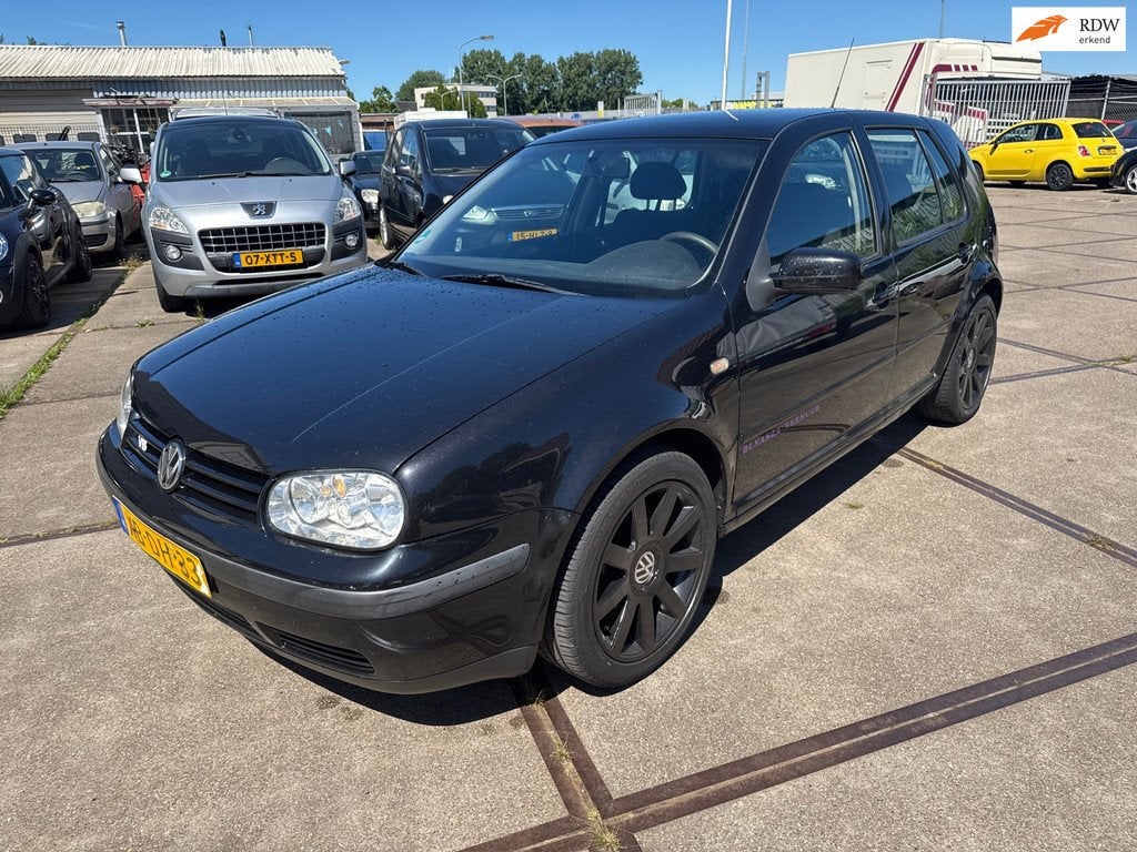 Volkswagen Golf 2.3 V5 Highline [Inruil mogelijk], Gebruikt, 150 pk, Zwart, Bedrijf
