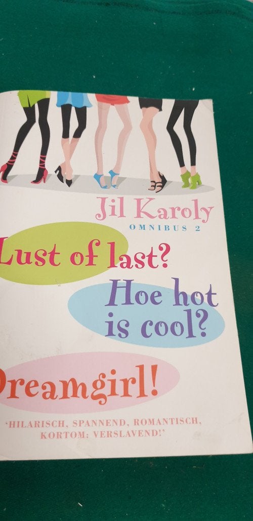 Boek jil karoly omnibus, Boeken, Ophalen of Verzenden