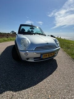 Mini . R52 Vergrendelingshaak rechts van cabrio defect, Auto's, Mini, Particulier, Cooper, Airbags, Airconditioning, Bluetooth