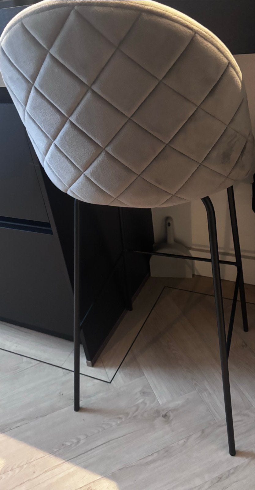 Jysk kruk - 1 stuk, Ophalen, Gebruikt, 60 tot 90 cm, 1 kruk