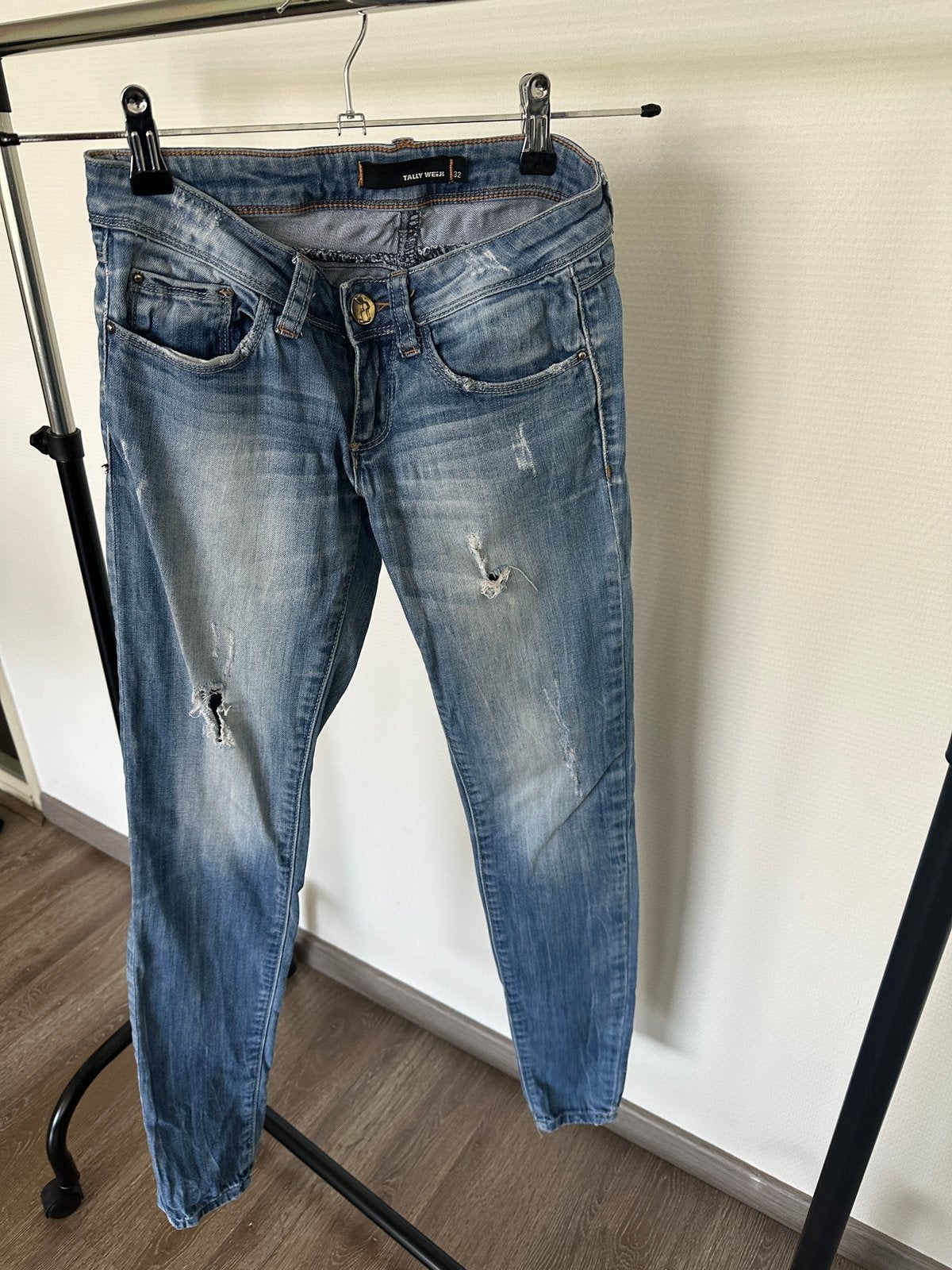 Tally Weijl Low Rise Skinny Jeans Lichtblauw maat 32, Ophalen of Verzenden, Zo goed als nieuw, Blauw, W30 - W32 (confectie 38/40)