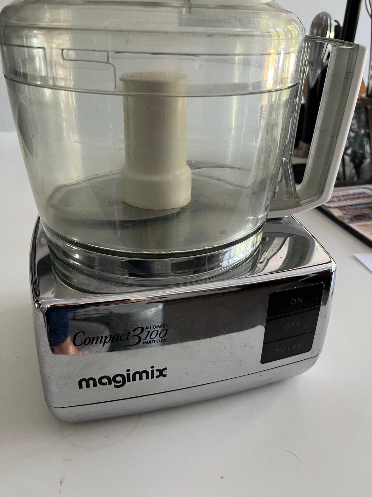 Magimix Compact 3100 Foodprocessor - Gebruikt, 2 tot 3 liter, Ophalen of Verzenden, Gebruikt, 1 snelheid