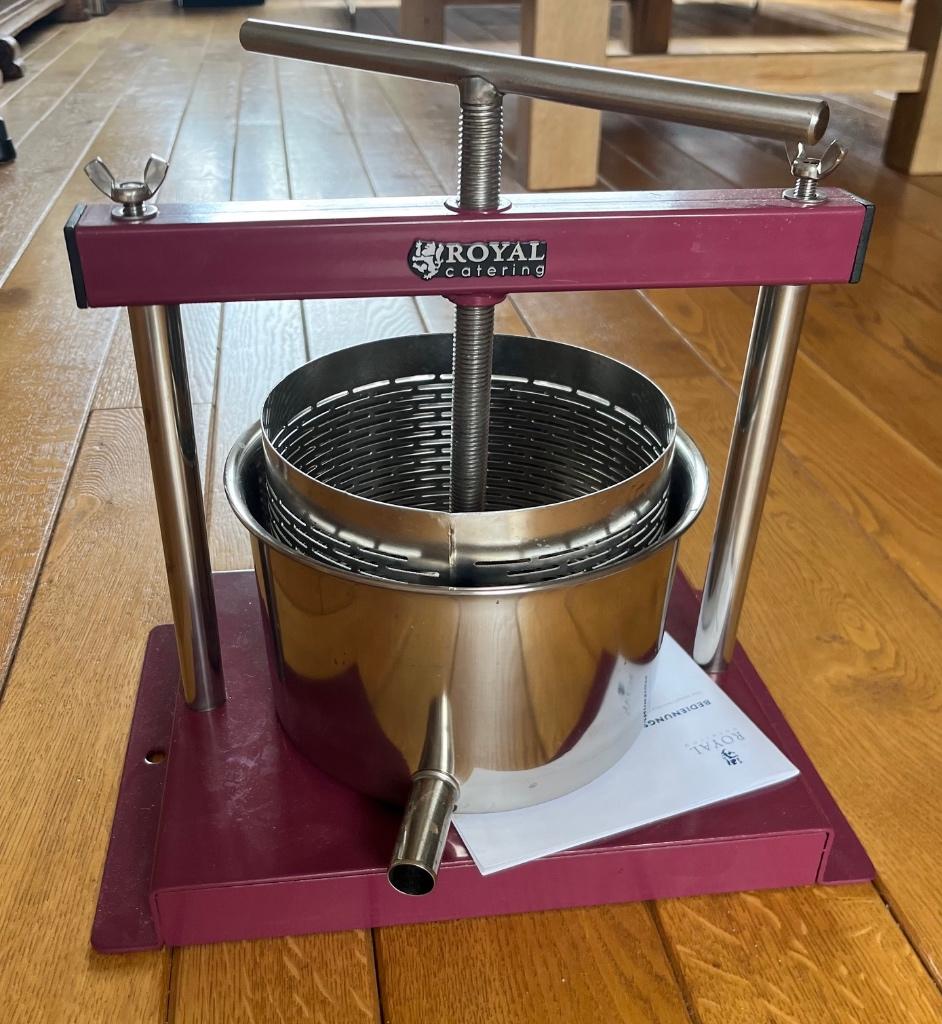 Fruit pers Royal Catering, Overige typen, Ophalen, Zo goed als nieuw, Metaal