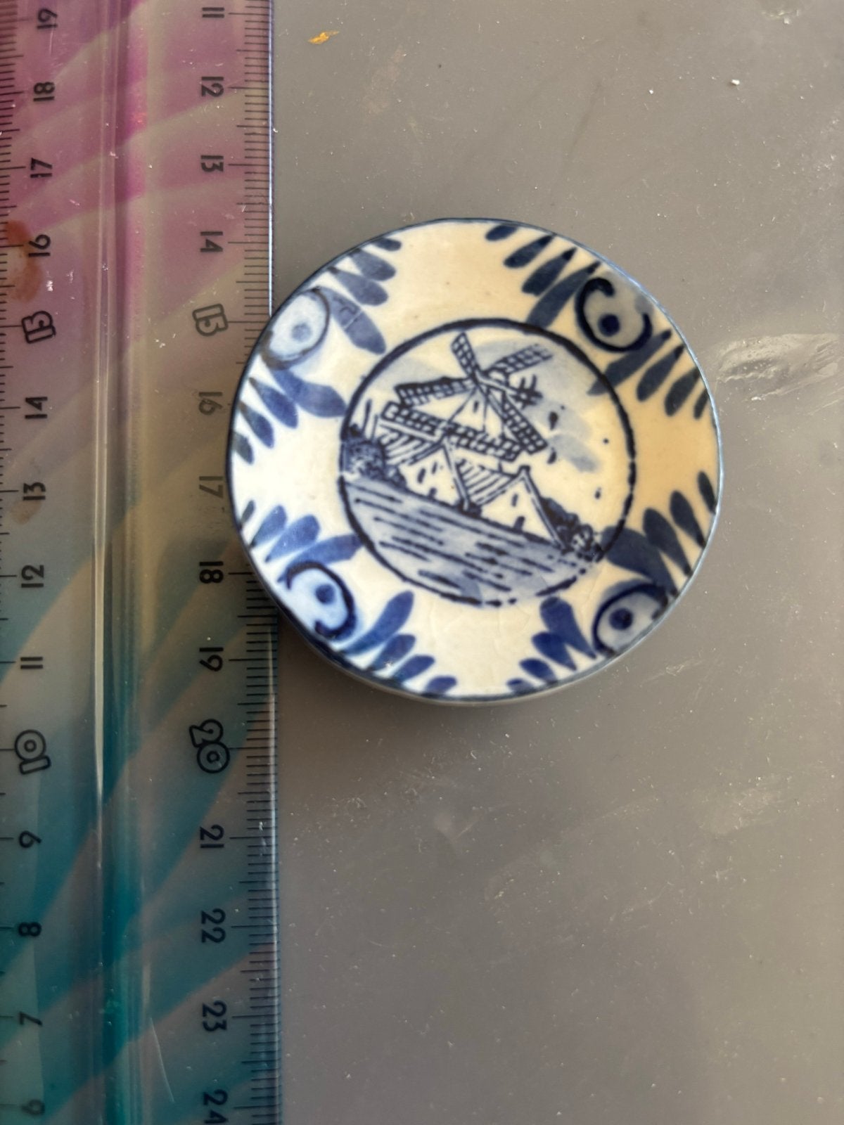 Delfts Blauw miniatuur bordje met molen decoratie, Ophalen of Verzenden, Zo goed als nieuw