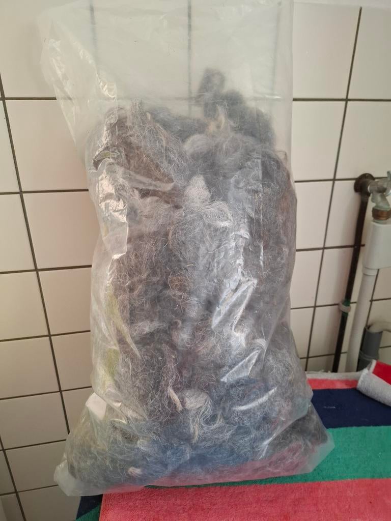 Wol van Herdwick schaap nr 2, voor spinnen  of vilten, Ophalen of Verzenden, Nieuw, Spinwol