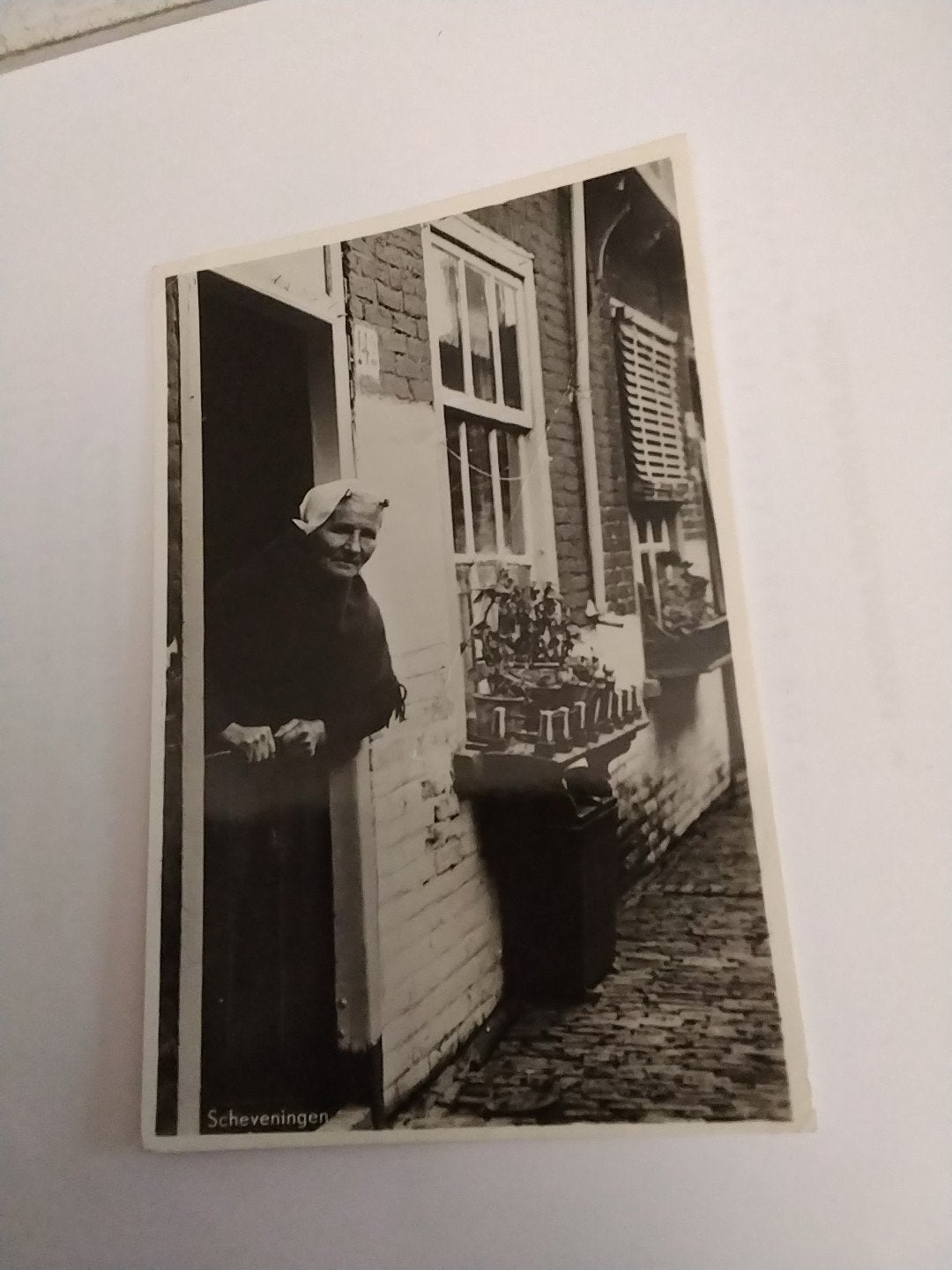 Oude ansichtkaart Scheveningen  KLEDERDRACHT, Ophalen of Verzenden, 1920 tot 1940, Gelopen, Zuid-Holland