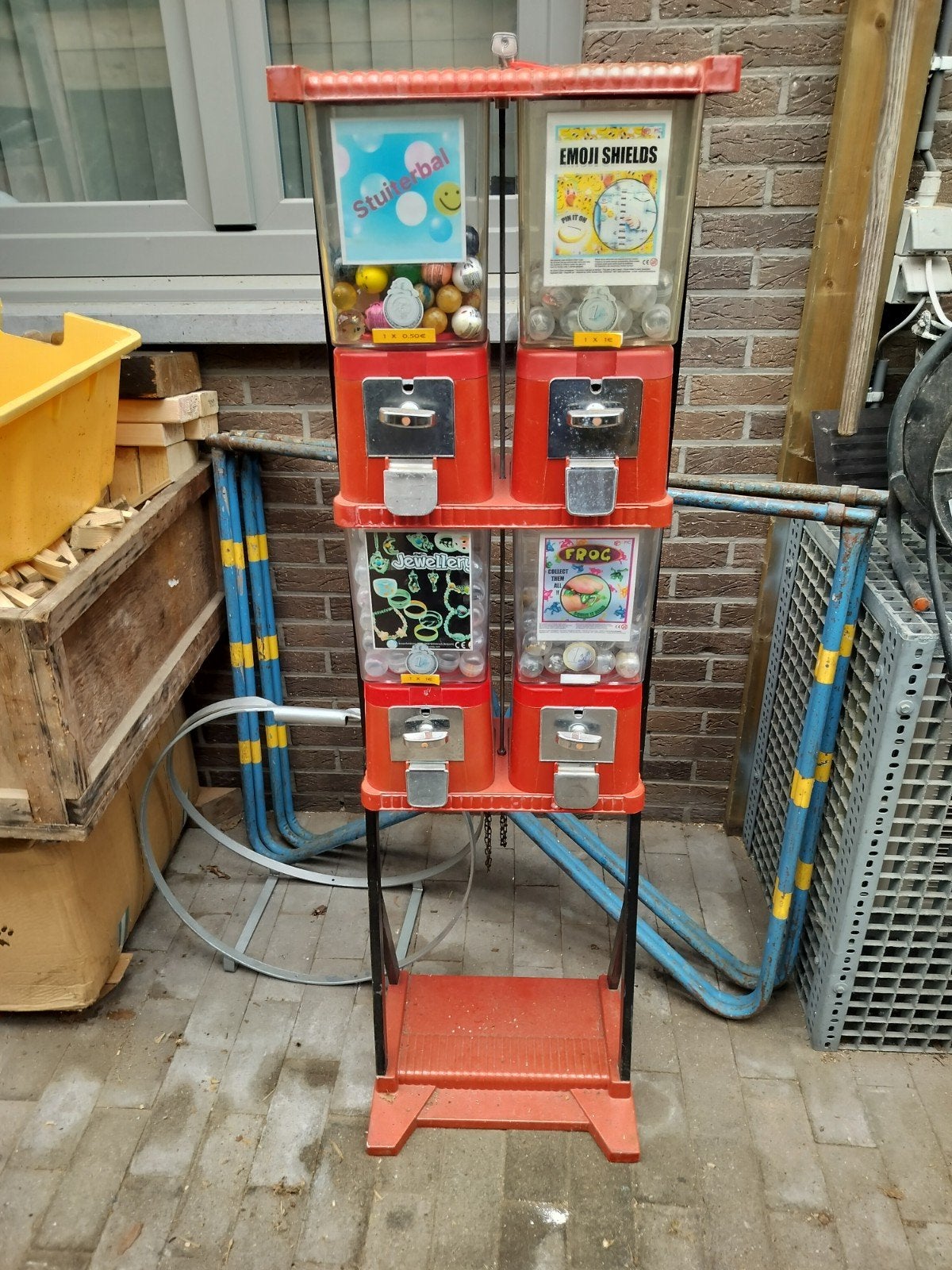 Kauwgomautomaat , prullaria automaat, Ophalen, Gebruikt