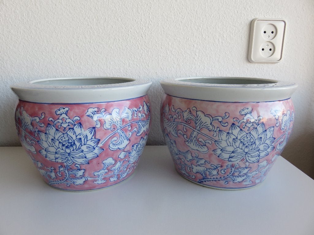 2 Vintage Chinese bloempotten lichtroze met lotussen, 25 tot 40 cm, Rond, Binnen, Ophalen of Verzenden