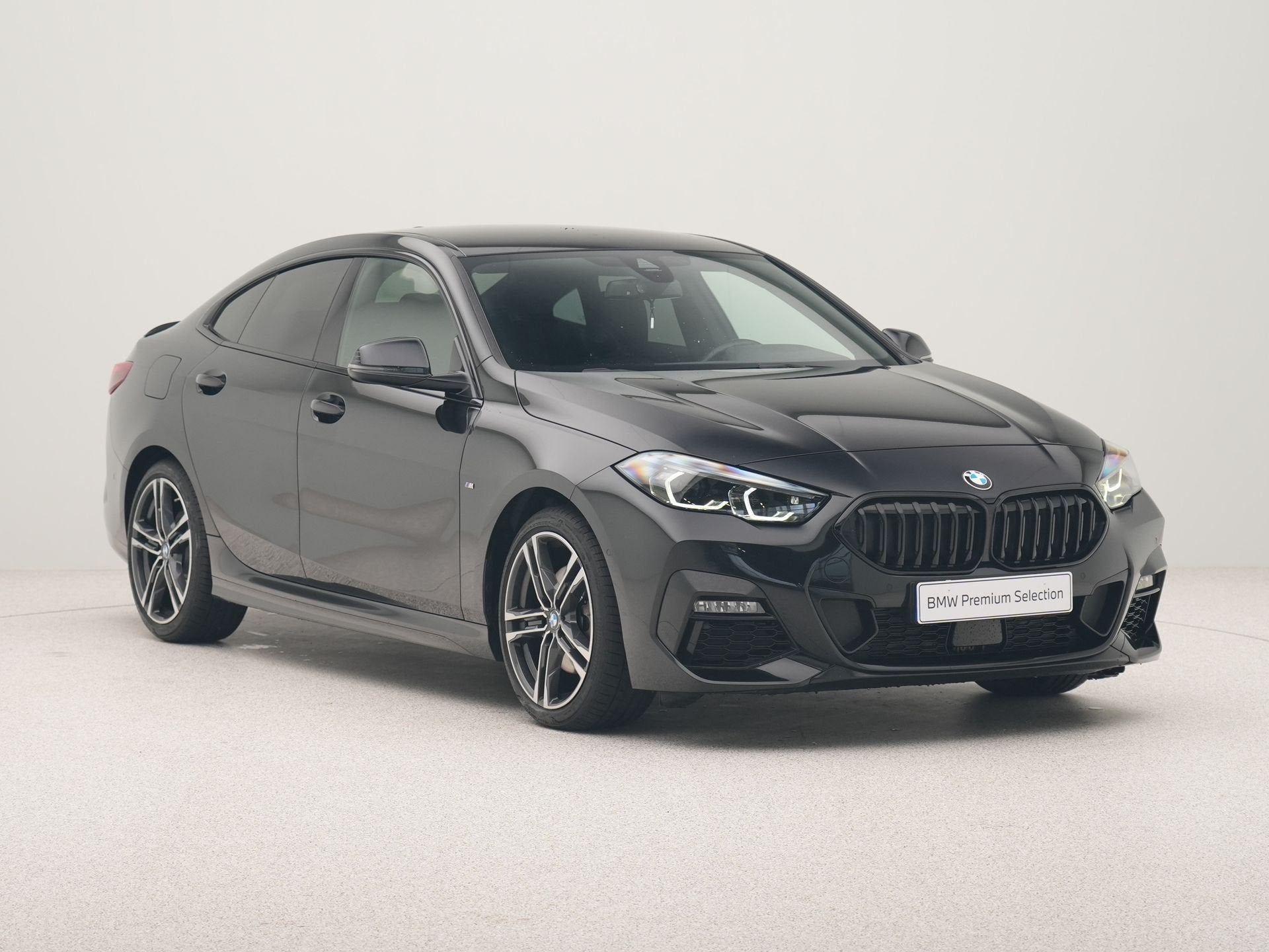 BMW 2 Serie 218i Gran Coupé Business Edition (bj 2021), Auto's, Dealer onderhouden, 136 pk, Gebruikt, 1350 kg