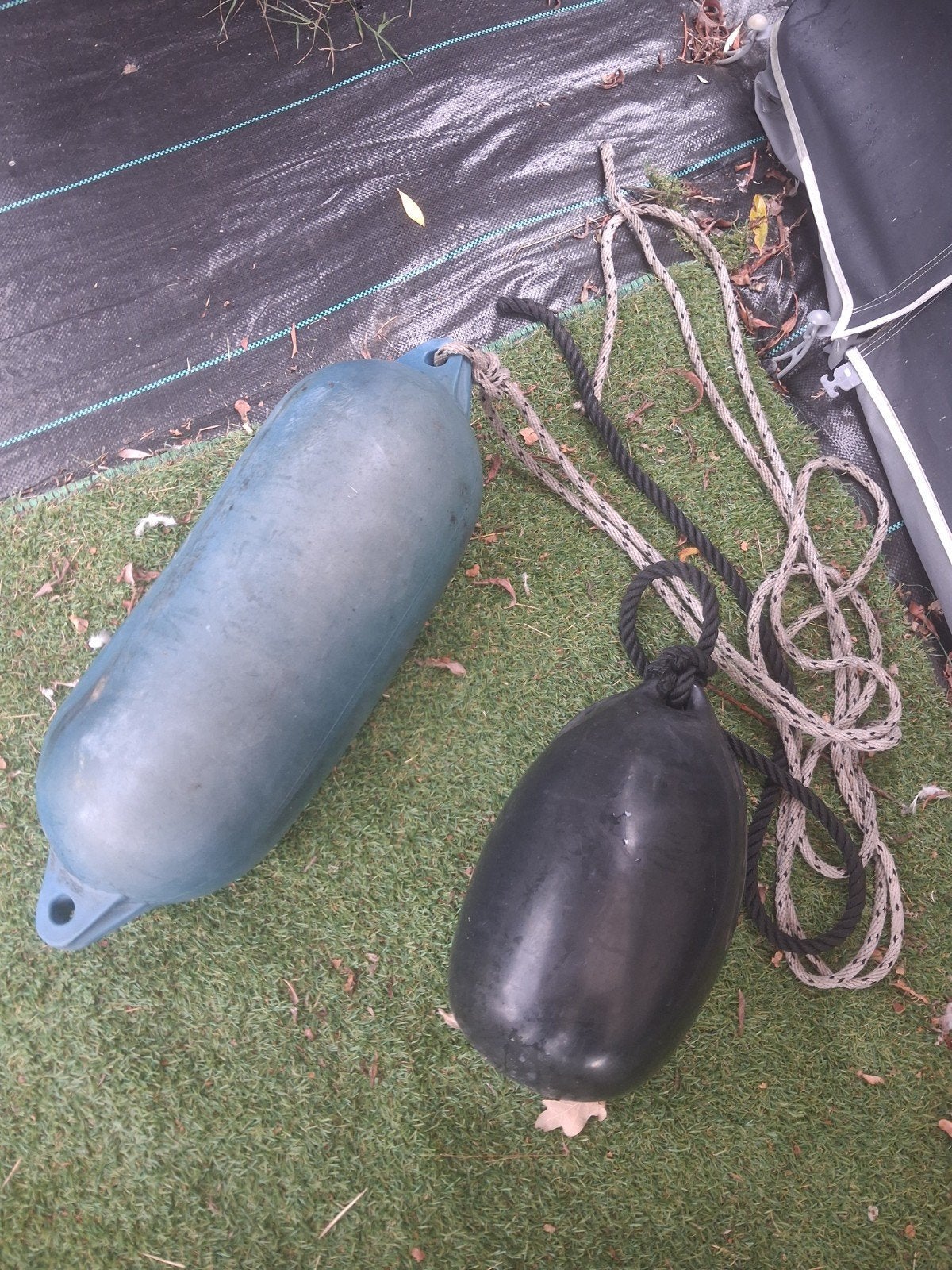 2 boeien / stootwillen met touw, Ophalen, Gebruikt, Overige typen