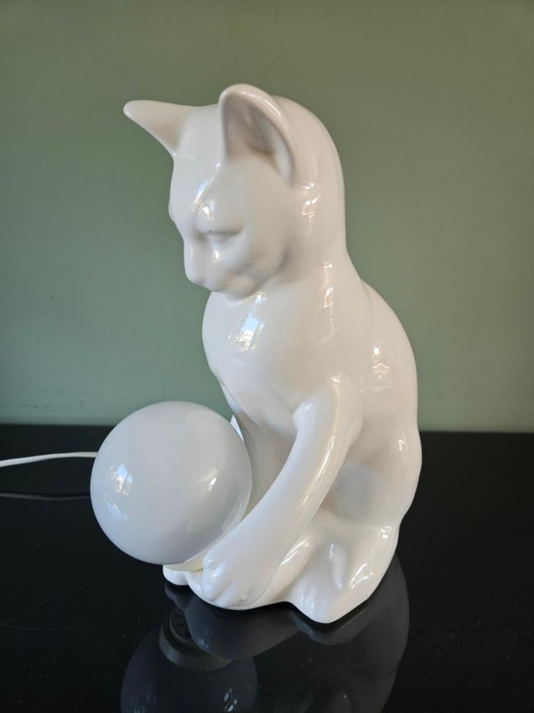 Vintage kattenlamp - tafellamp - keramiek - wit - poezenlamp, Overige materialen, Gebruikt, 50 tot 75 cm, Vintage, Retro, Dieren, Kat