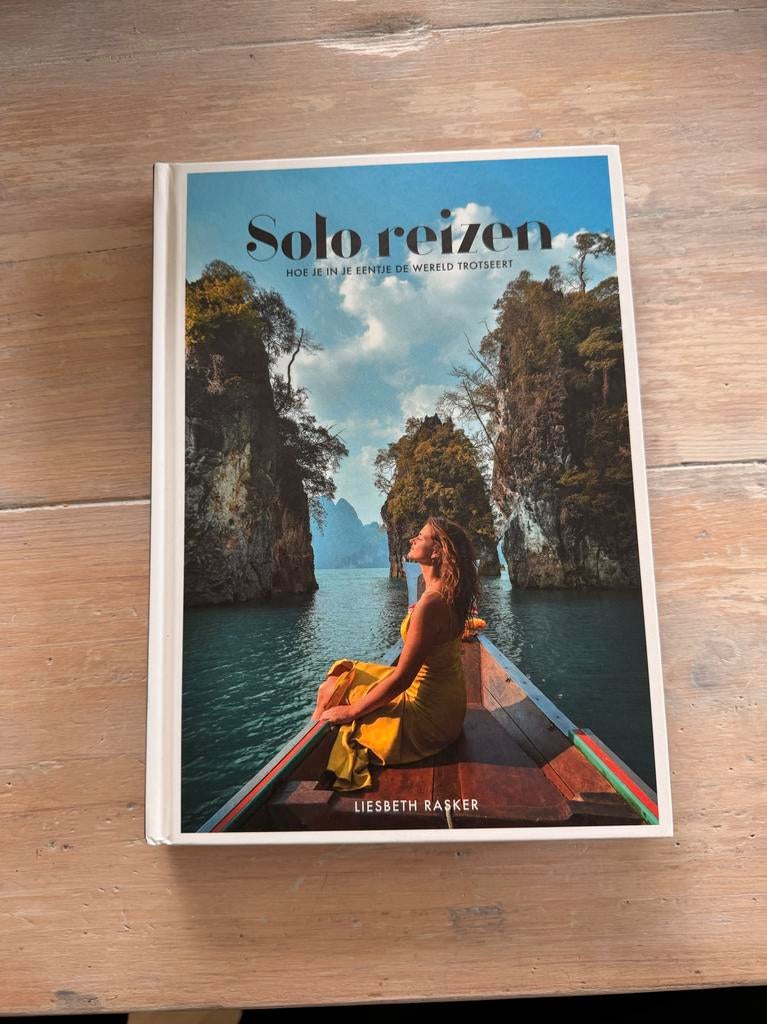 Solo reizen - Liesbeth Rasker, Boeken, Overige merken, Europa, Ophalen of Verzenden, Zo goed als nieuw