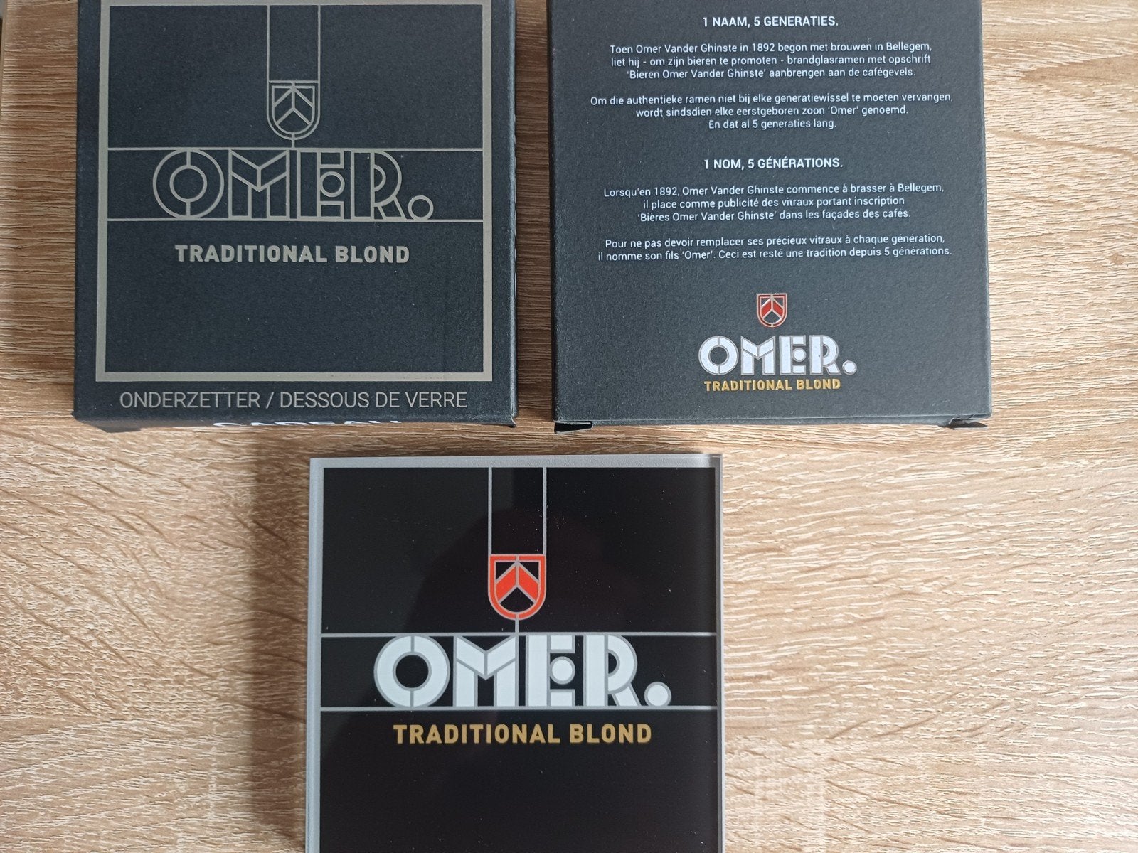Nieuwe Omer Traditional Blond glazen onderzetters 3 stuks, Ophalen of Verzenden, Nieuw, Viltje(s), Overige merken
