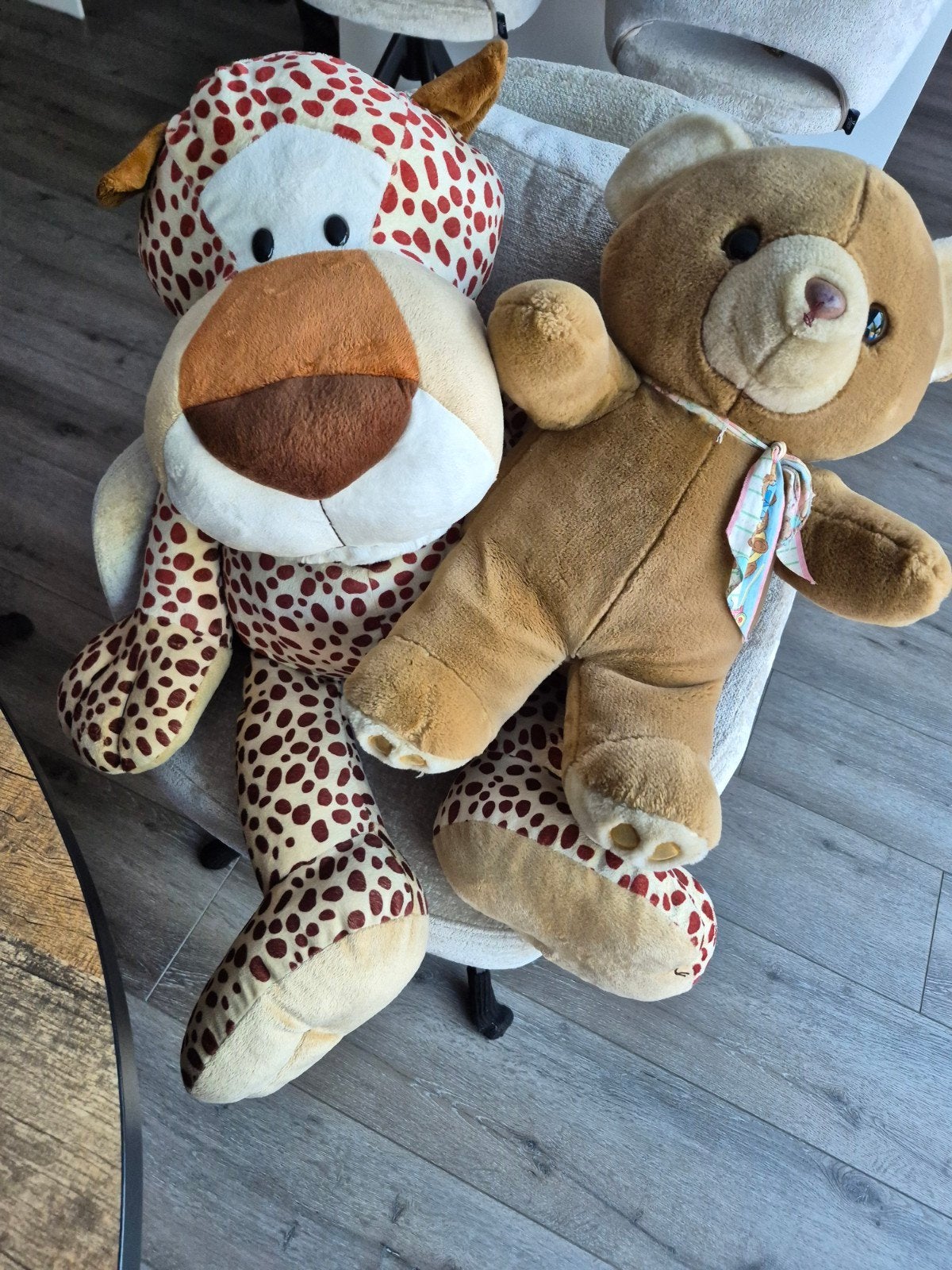 Grote knuffels: Panter en Beer - Zo goed als nieuw, Ophalen, Giraf, Zo goed als nieuw, Middelgroot (20 tot 80 cm)