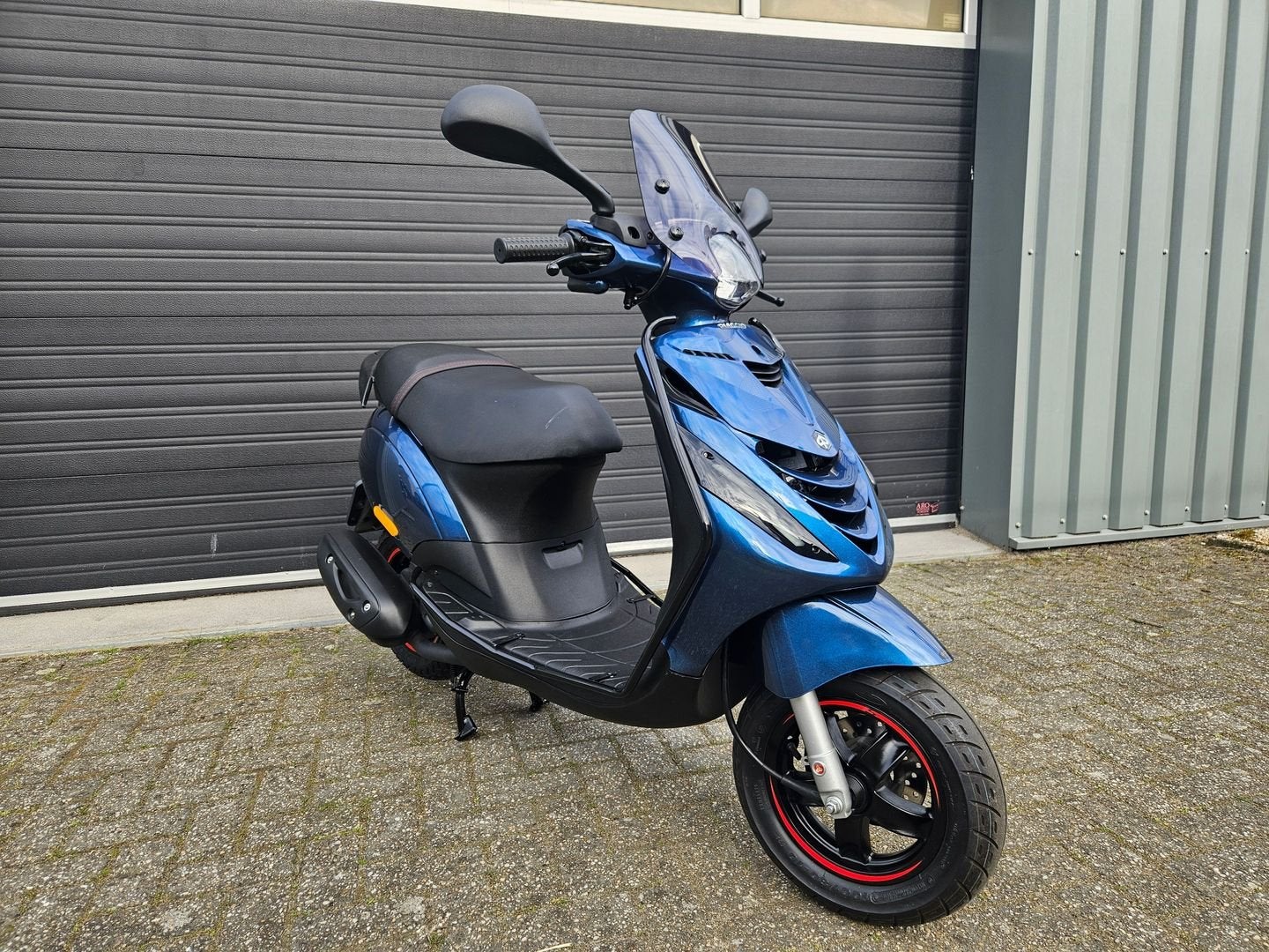 PIAGGIO ZIP 4T E5 45KM BJ2024 DIAMOND BLEU  2233KM + OPTIES!, Onbekend, Ophalen of Verzenden, Zo goed als nieuw, Onbekend