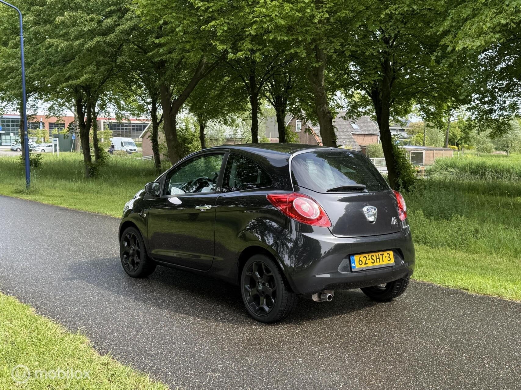 Ford Ka 1.2 Metal start/stop*APK 02/2027*CRUISE CONTROL*GROT, Voorwielaandrijving, Euro 5, Stof, Gebruikt