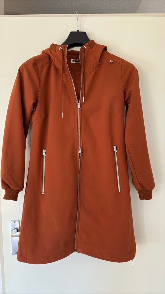 Danefae  bruin cognac Softshell Jas met Capuchon met S, Kleding | Dames, Jassen | Zomer, Zo goed als nieuw, Maat 38/40 (M), Bruin