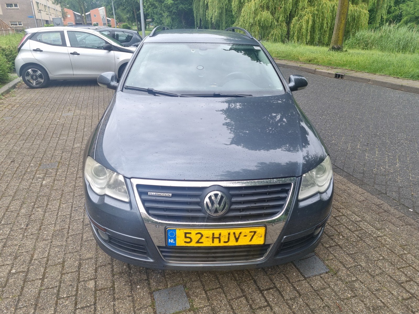 Volkswagen Passat 2.0 TDI 81KW Variant 2009 Grijs, Voorwielaandrijving, 4 cilinders, Origineel Nederlands, Particulier
