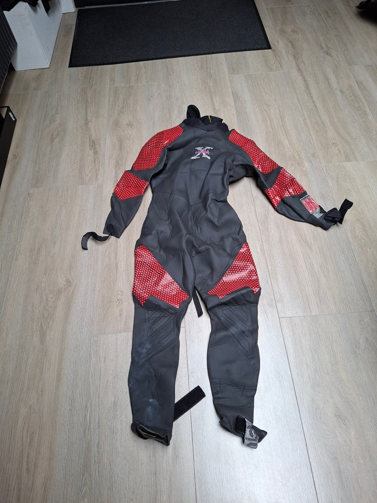 Mistral Wetsuit Maat 52 (valt klein) Warm!!!, Watersport en Boten, Ophalen, Wetsuit, Gebruikt, Mistral