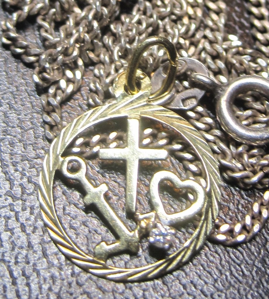 Gouden hanger Geloof Hoop Liefde 14K met diamantje 0,8gram, Ophalen, Zo goed als nieuw, Goud, Goud