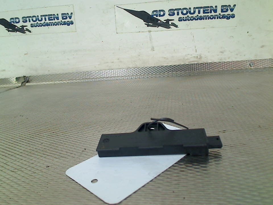 Antenne BMW X6 (F16) (2014-08/2019-07) 6520922083202, Gebruikt, Petuelring 130, München 80809, , Duitsland, BMW, Bayerische Motoren Werke AG