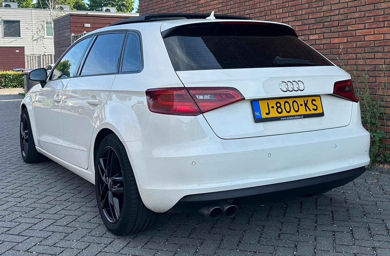 Audi A3 1.4 Tfsi Sportback Wit/Pano/Airco/Stoelvrw/APK nieuw, Voorwielaandrijving, Stof, Zwart, 4 cilinders