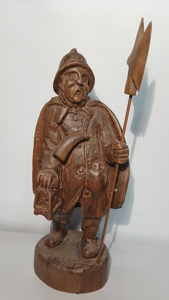 Oud Vintage Beeld Houtsnijwerk Soldaat Kijger Nightwatch, Antiek en Kunst, Brutalistisch, Ophalen of Verzenden, 20 - 50 cm, Hout
