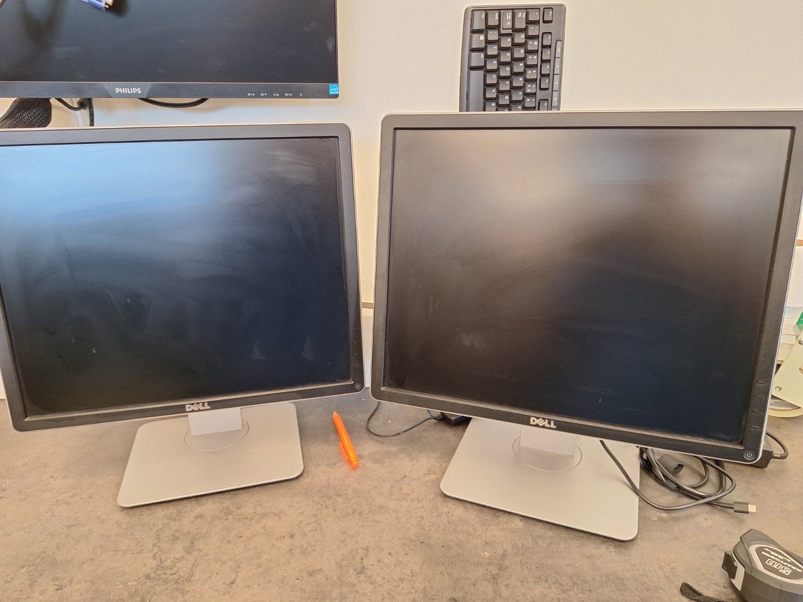 Set van 2 Dell Professional P1914Sf monitoren - 19 inch IPS, Computers en Software, Monitoren, Ophalen, IPS, Dell, Onbekend