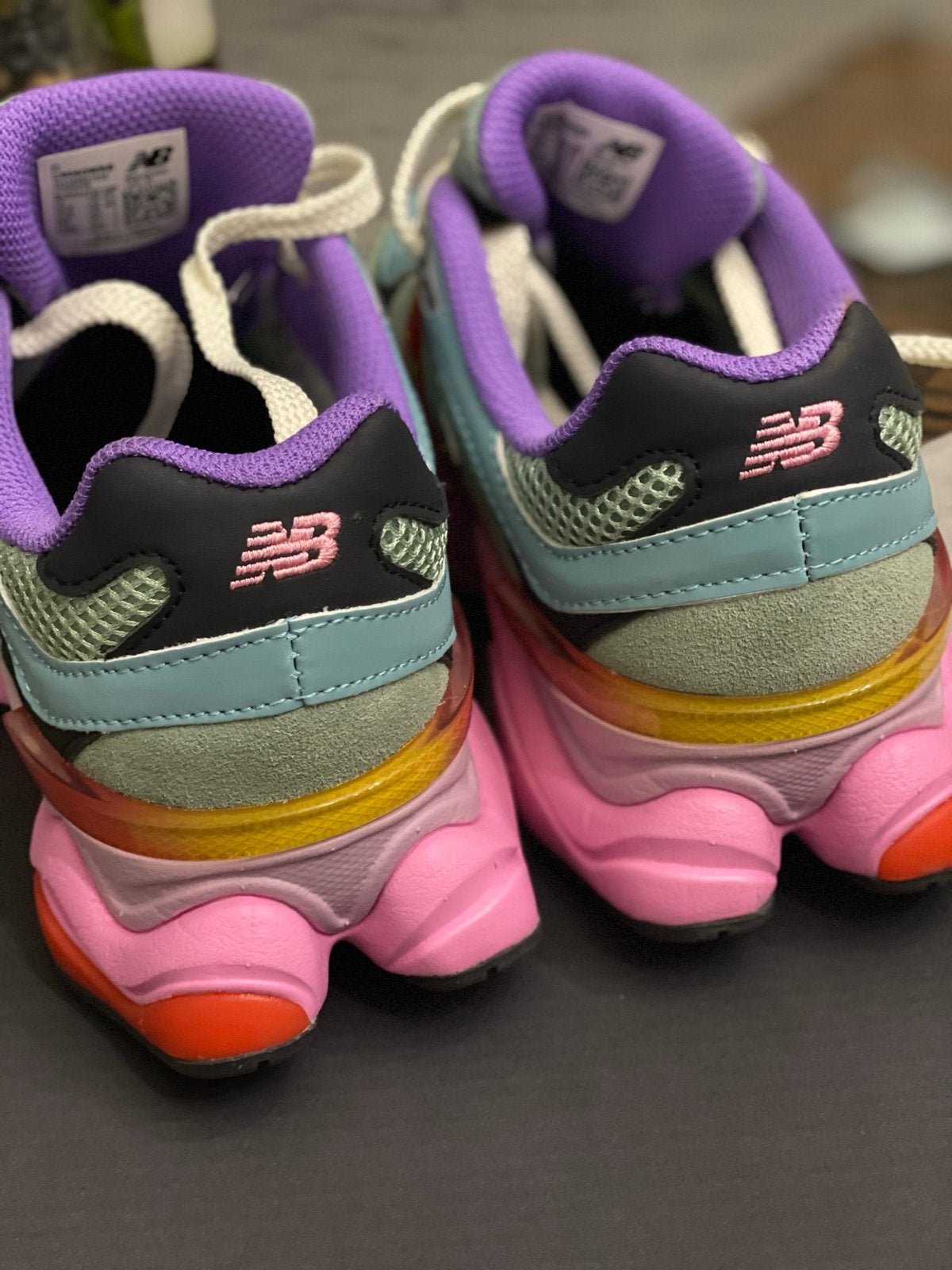 New Balance 9060WRB - Nieuw in doos - Maat 36, Ophalen of Verzenden, Nieuw, Overige kleuren, Sneakers of Gympen
