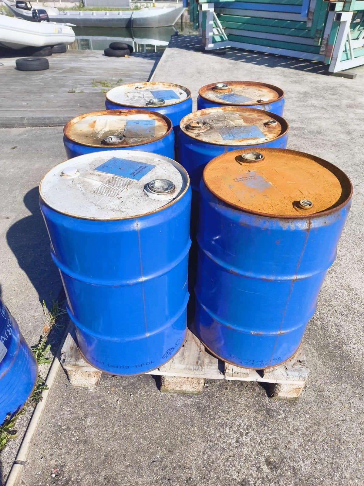 Blauwe metalen olievaten oliedrums 60ltr, Doe-het-zelf en Verbouw, Ophalen