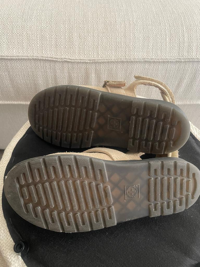 Dr. Martens leren sandaal maat 34, Kinderen en Baby's, Kinderkleding | Schoenen en Sokken, Gebruikt, Jongen of Meisje, Schoenen