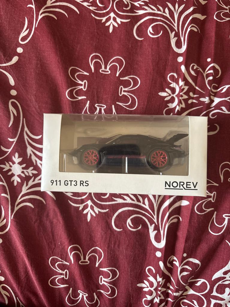 Norev Porsche 911 GT3 RS - Zwart met rode velgen, Hobby en Vrije tijd, Modelauto's | 1:43, Ophalen of Verzenden, Nieuw, Auto, Norev