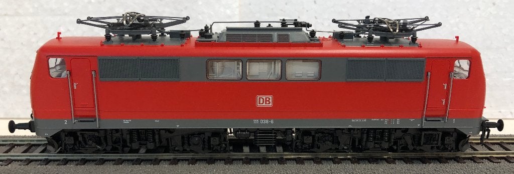 Roco E-lok Br111 038 van de DB AG, Hobby en Vrije tijd, Ophalen of Verzenden, Zo goed als nieuw, Roco, Analoog