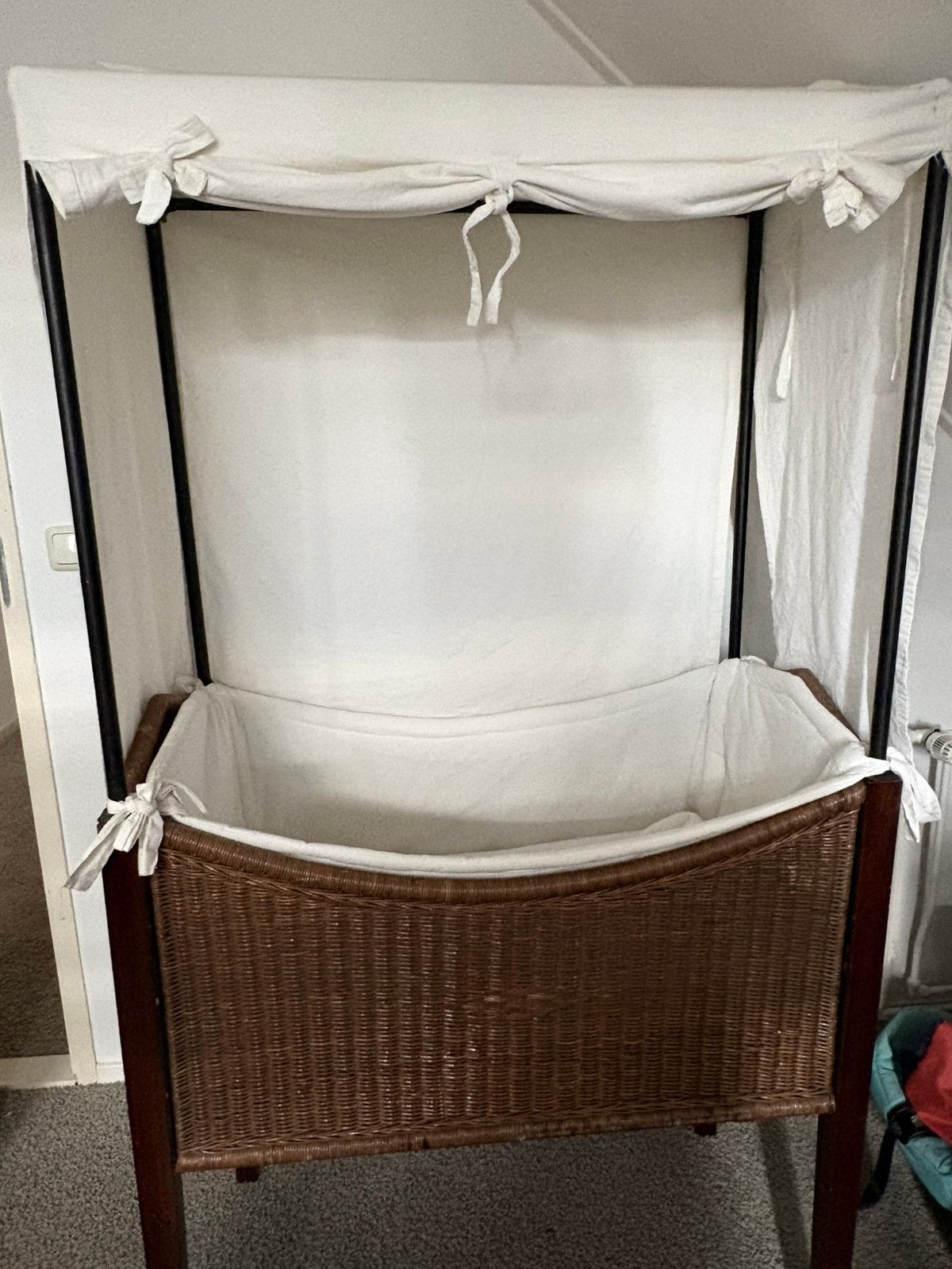Wicker Wieg met Hemel, Kinderen en Baby's, Babywiegjes en Ledikanten, Ophalen, Gebruikt, Wieg