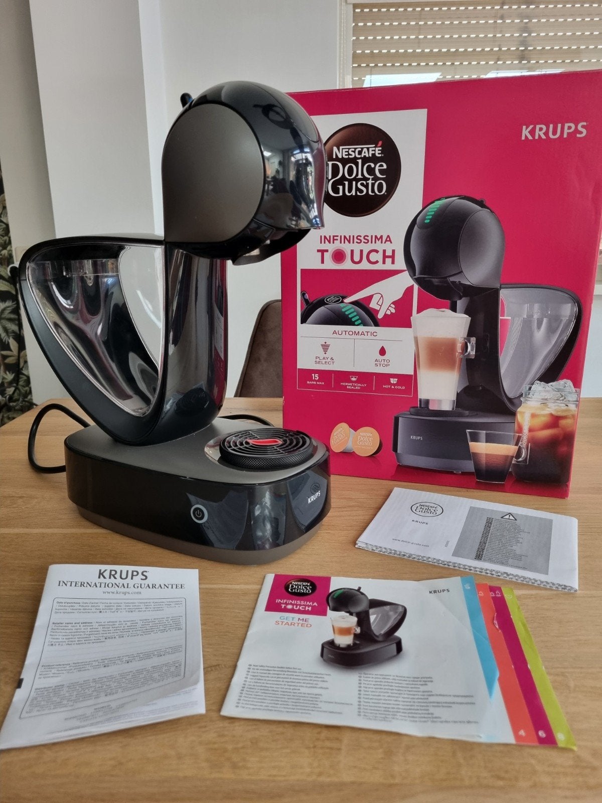 Nescafé Dolce Gusto Infinissima Touch KP2708.25, Koffiepads en cups, Koffiemachine, Ophalen of Verzenden, Zo goed als nieuw