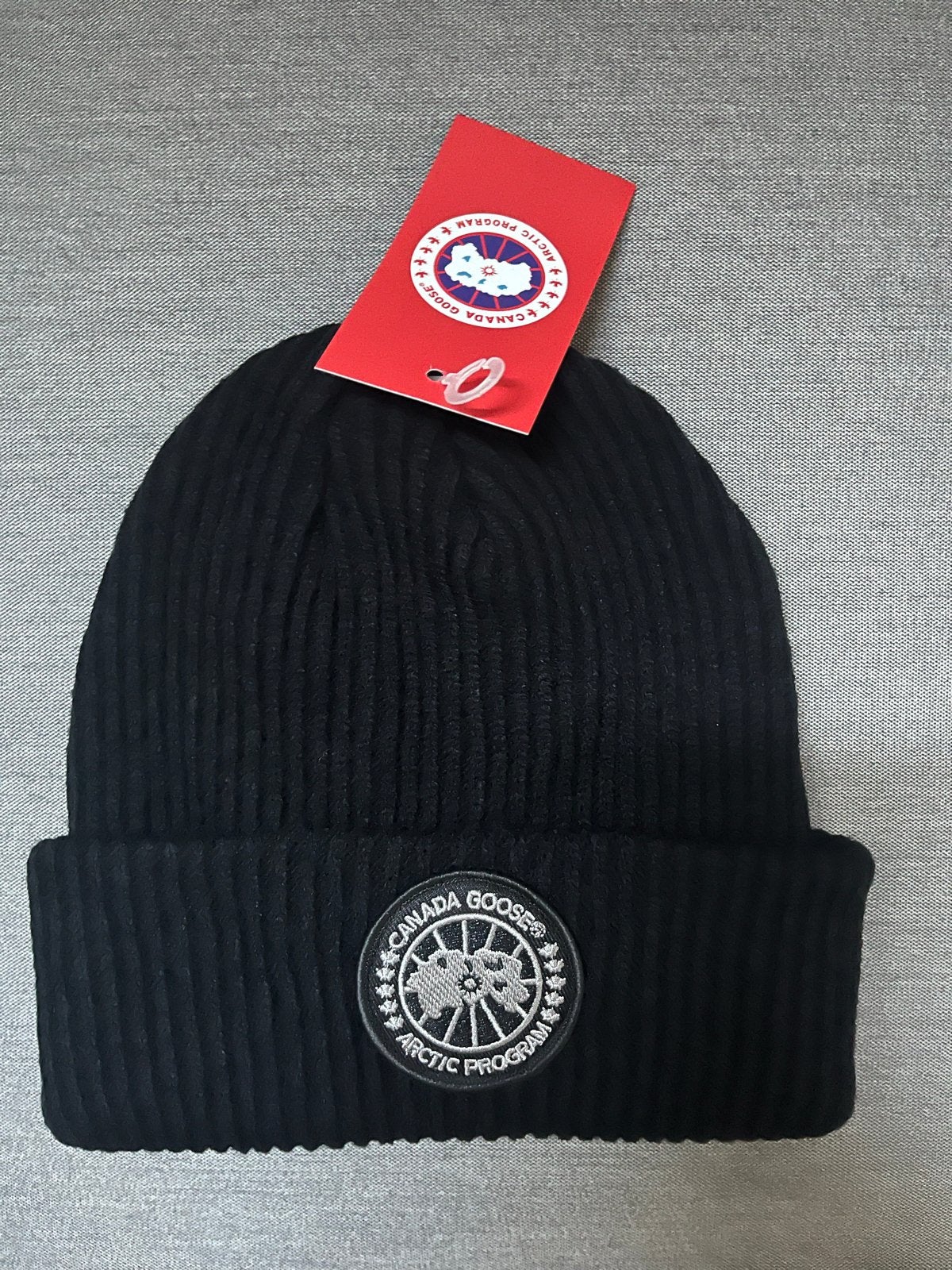 Canada Goose Muts, Ophalen of Verzenden, Nieuw, Maat 38/40 (M), Muts