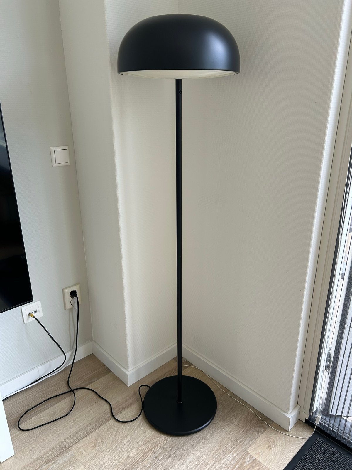 IKEA Nymåne staande vloerlamp - Zwart, 145 cm, Ophalen, Zo goed als nieuw, Metaal, 100 tot 150 cm