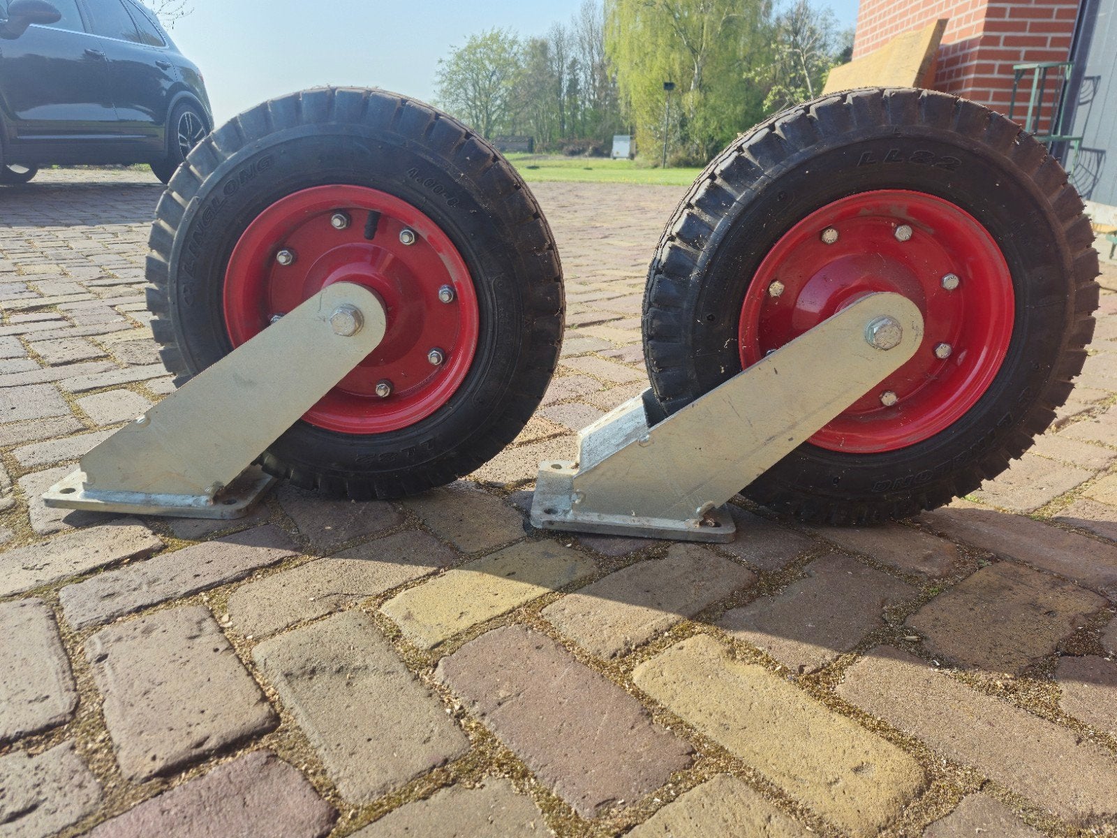 Set van 2 zware wielen met beugel voor aanhanger/kar, Ophalen, Nieuw