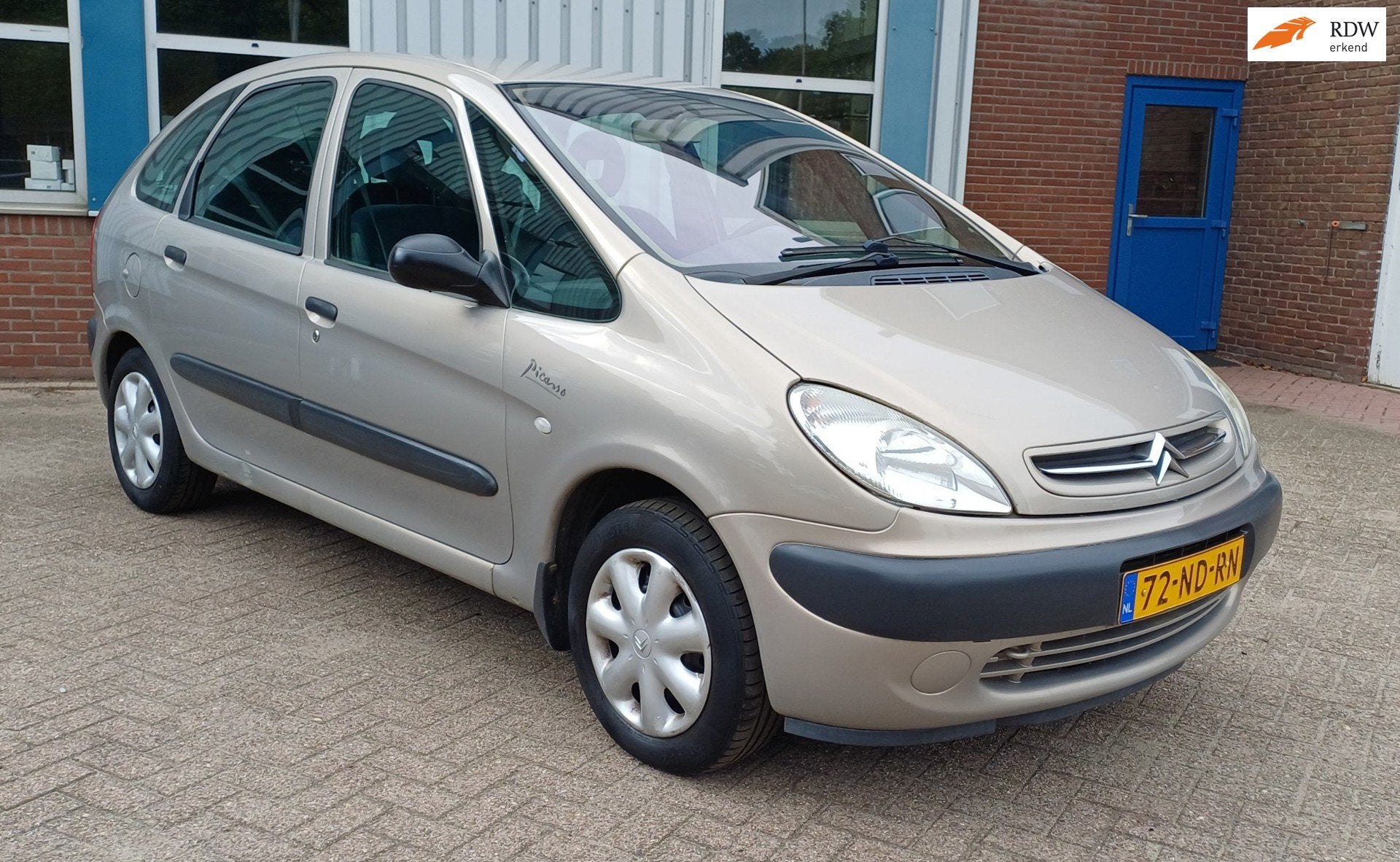 Citroen Xsara Picasso 1.8i-16V Différence nieuwe apk, Auto's, Stof, 4 cilinders, 1749 cc, 116 pk