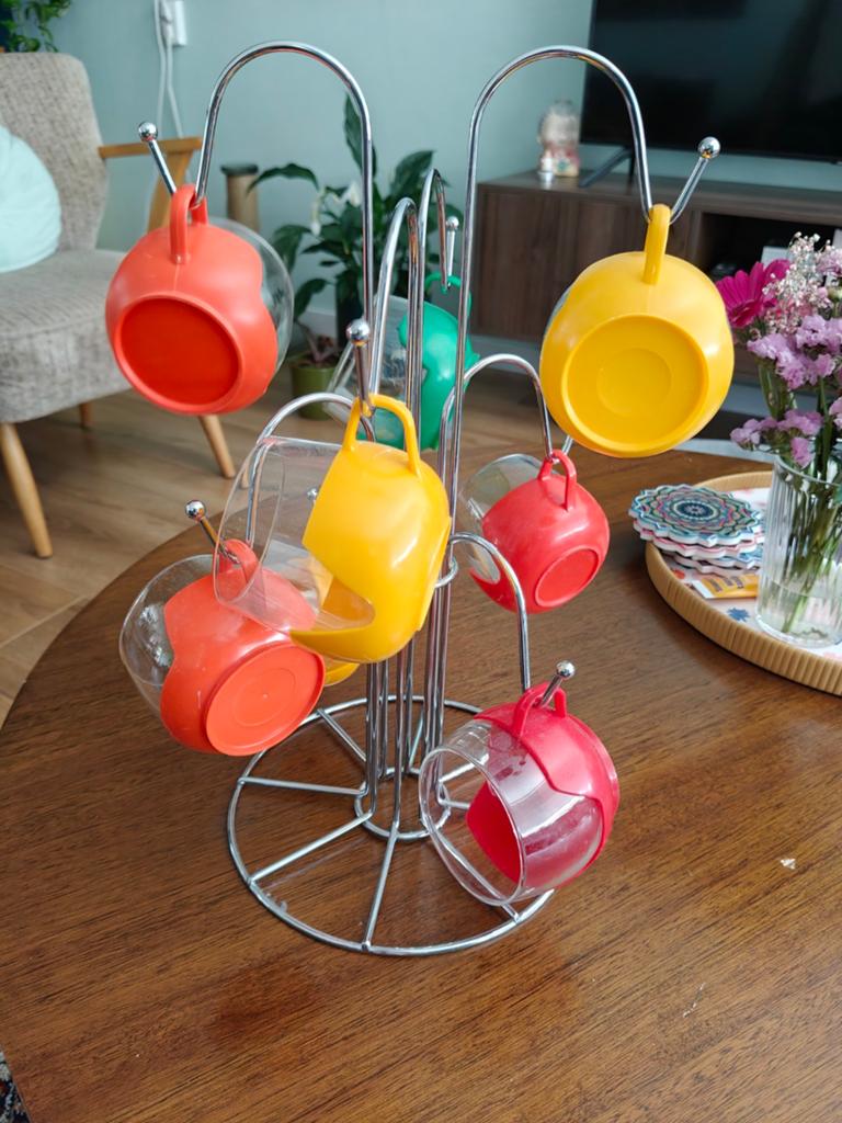 Vintage rekje kopjes, 5 tot 15 flessen, Ophalen of Verzenden, Minder dan 50 cm, Glas