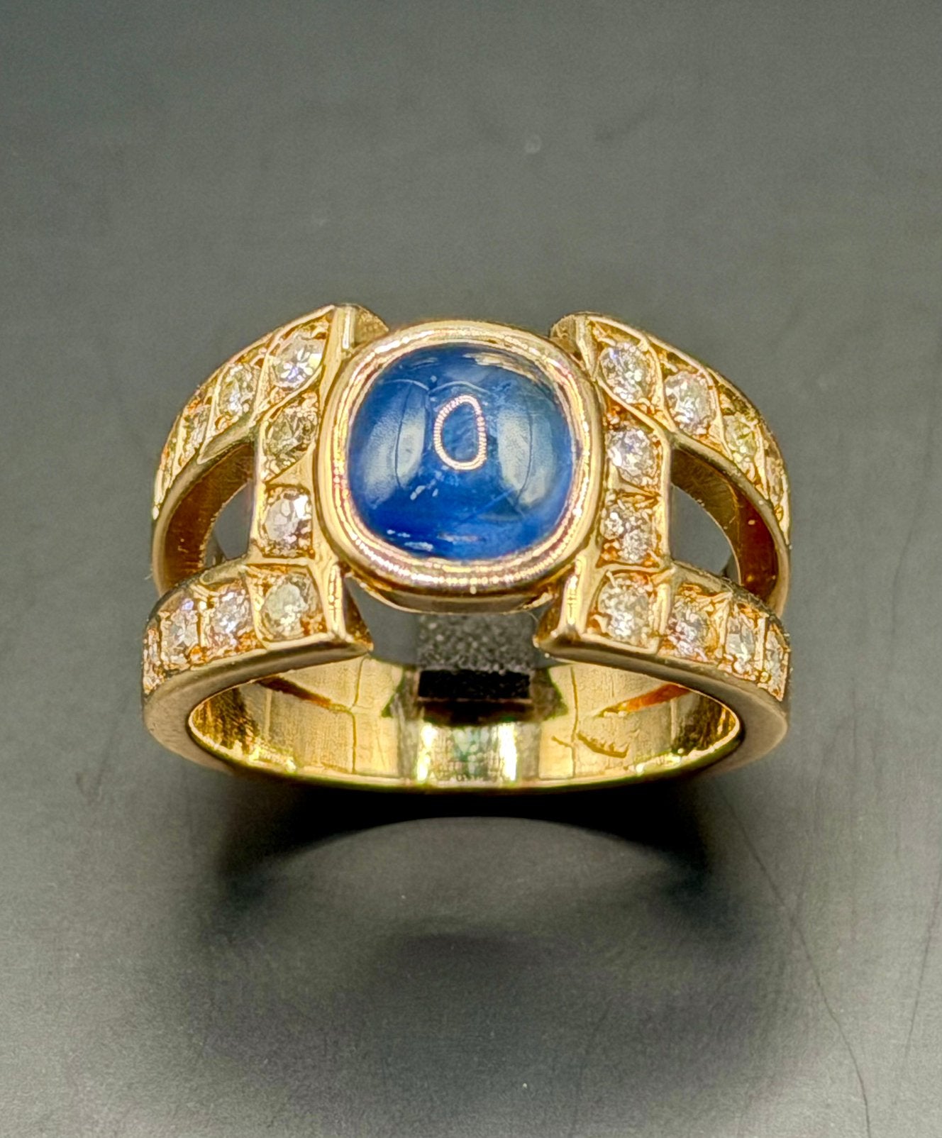 Prachtige 18K gouden ring met saffier en diamant- maat 18mm, 18 tot 19, Ophalen of Verzenden, Dame of Heer, Met edelsteen
