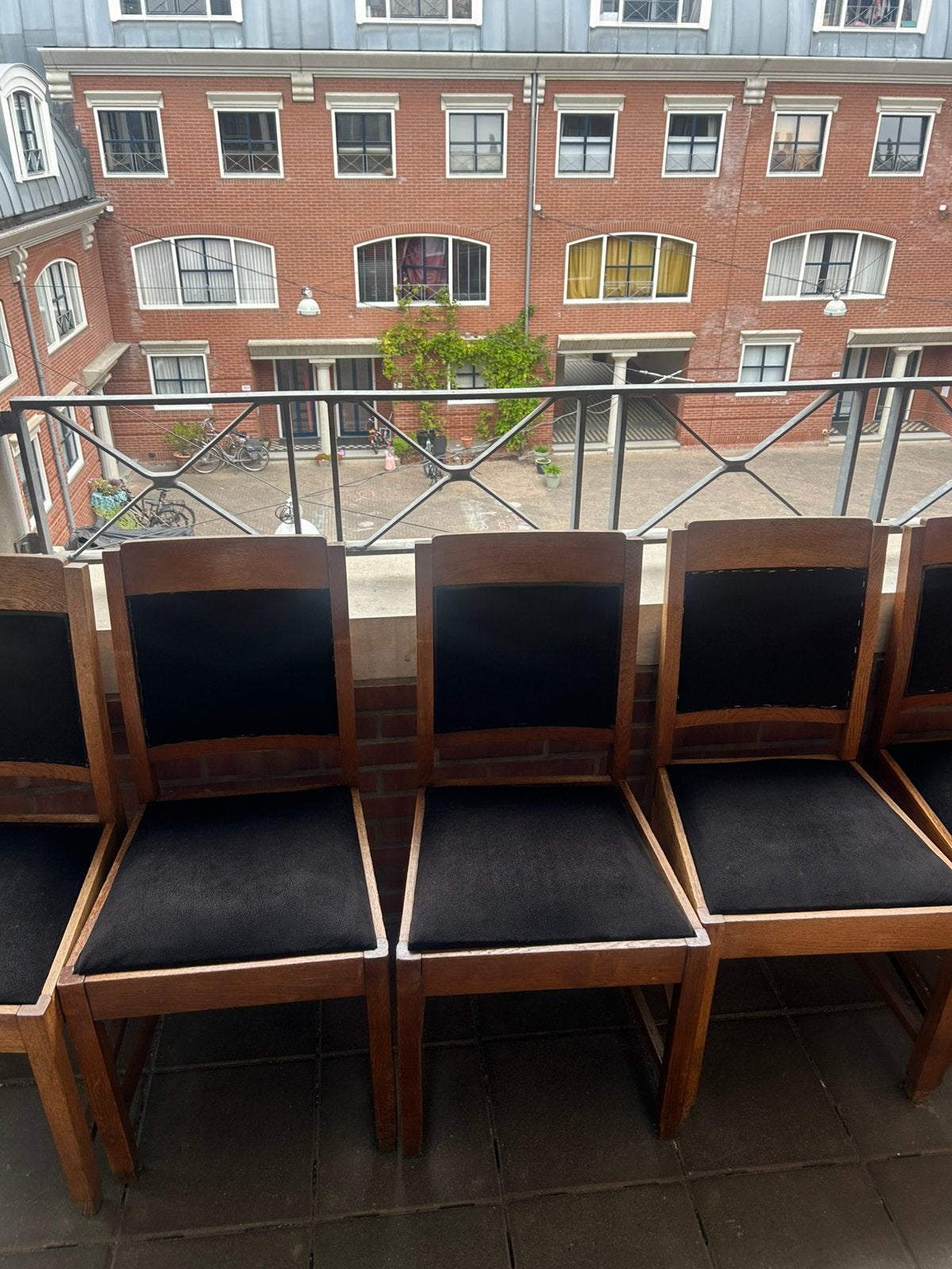 5 houten eetkamerstoelen, Antiek en Kunst, Ophalen