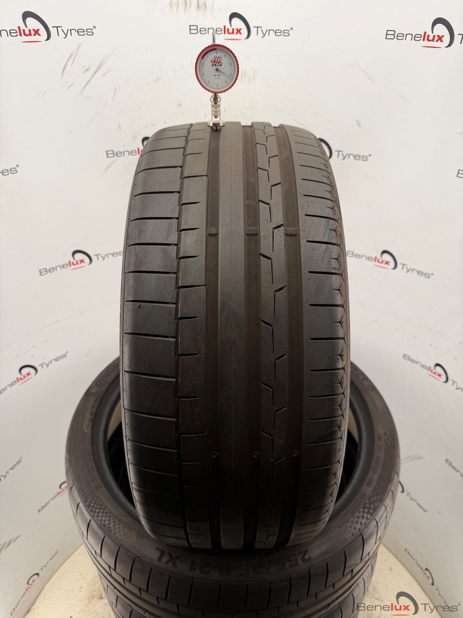 zgan demo 255/35R21 Continental 255/35 R21 255/35/21 2553521, Gebruikt, 255 mm, -, -