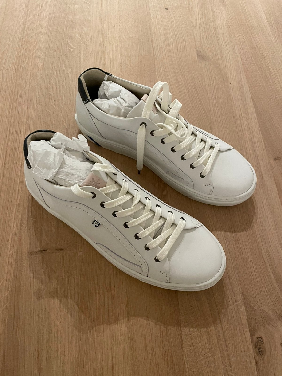 Nieuwe leren schoenen van Floris van Bommel, Kleding | Heren, Wit, Nieuw, Ophalen of Verzenden, Sneakers of Gympen