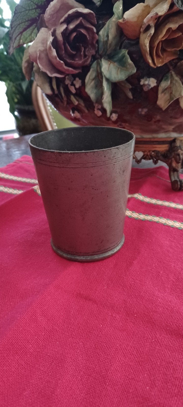 Tinnen beker. OPHALEN., Ophalen, Rond, Minder dan 25 cm, Minder dan 40 cm